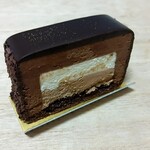 パティスリー イル・プルー・シュル・ラ・セーヌ - 