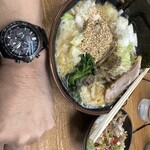 らっち家 - バリ得ラーメン(並)