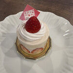 the vegan marshmallooow 銀座三越店 - 米粉の苺ヴィーガンショートケーキ