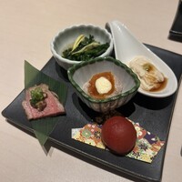喜鈴 別邸 - 前菜はどれも美味しく、特にトマトに感動！