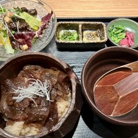 北新地 肉料理 名門 - 