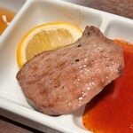 焼肉ホルモン はねいし - 