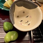 285690952 - 鬼の蓋をひっくり返すと、なんとオカメさん❗️