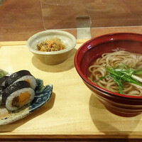 自家製粉石臼挽きうどん 青空blue 本店 - 