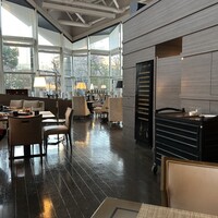 Lounge & Dining G - 