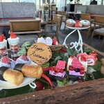 CE LA VI RESTAURANT & SKY BAR - 