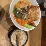 四川担々麺 赤い鯨 人形町店 - 