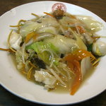 信華楼 - フライ麺650円