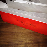 ピエール・エルメ・パリ 大丸神戸店 - 