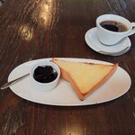 ユーア - 料理写真:とりあえず標準仕様であろう、お店の名前を冠してある

●ゆーあブレンド　500円

この時に「モーニングは付けられますか❔」と尋ねられ

●モーニングサービス　ドリンク代のみ

を注文してみた