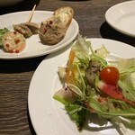 チキンプレイス ロティサリーズ - 