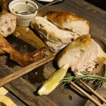 チキンプレイス ロティサリーズ - 