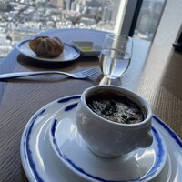 DINING & BAR TABLE 9 TOKYO - 