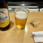 立喰い鮨 優勝 - ノンアルビールとガリ。