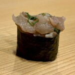 立喰い鮨 優勝 - カワハギ。