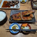 石橋うなぎ店 - 一本焼きうなぎ定食　全貌