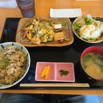 ふぁみりー麺処 いけたま - 