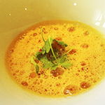 アムール - オマール海老　トマト　百合根　～定番のスペシャリテ「ビスク」～