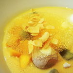 アムール - キウイ　マンゴー　牛乳　～冷たい喉ごし～