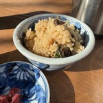 そば処 湧水 - 山菜炊き込みご飯