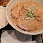 どさん粉 麺や 凡 - 