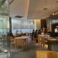 旬房 - 内観