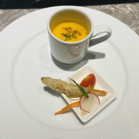 Bella Dining Cafe - スタンドの1番下のものです