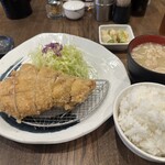 とんかつ 王龍 - 