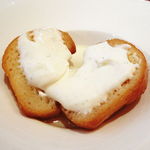 レ セゾン - 伝統菓子 ババ ラム酒風味！