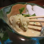 日本料理 幸庵 - 氷鉢で良く冷えている