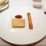 レザンファン ギャテ - ナチュラルに仕上げたフランス産 鴨フォアグラ　ブリオッシュ・トースト添え(＋８００円位)」
      