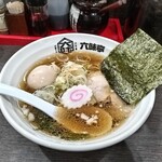 博多あご出汁中華そば 六味亭 - 