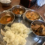 ゴヴィンダス - 