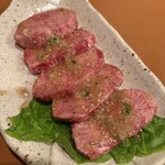 炭火焼肉＆ホルモン伝次 - 