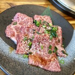 炭火焼肉みや - 和牛イチボ