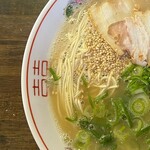 一楽ラーメン - ラーメン大盛り950円　左