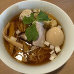特選支那そば醤油1350円