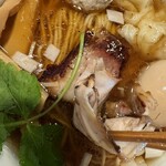 特選支那そば醤油1350円