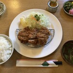 かつ久 - 料理写真:ヒレかつ定食