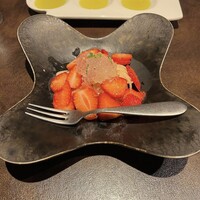 オッジ ダルマット 西麻布店 - 