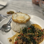 Yhang Khao Tom @ Ekkamai - 