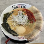 河童ラーメン本舗 - 料理写真:全部のせ(赤)/1,300円