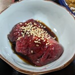 ナカガワ☆スエ食堂 - ニタリくじらの刺身