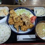 ナカガワ☆スエ食堂 - 3種類の唐揚げ定食（通常メニューではありません）