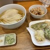手打ちうどん 上を向いて