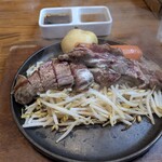 ステーキ&ハンバーグ ロッキーステーキ - 