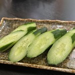 ゆるり - きゅうりの浅漬け