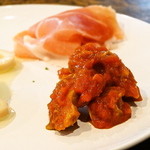 タベルナ サクハタ - 蜂の巣のマリネ