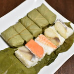Izasa Nakatani Honpo Tawaramoto ten - 5 Types of Kaki no Ha Sushi (10 pieces), JPY 1,512 – Feb. 2025