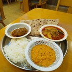 インディアン・レストラン　ロタ - 土曜日のバングラデシュカレーセット